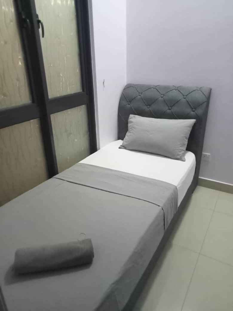 Pool View Homestay at Ayuman Suites Gombak