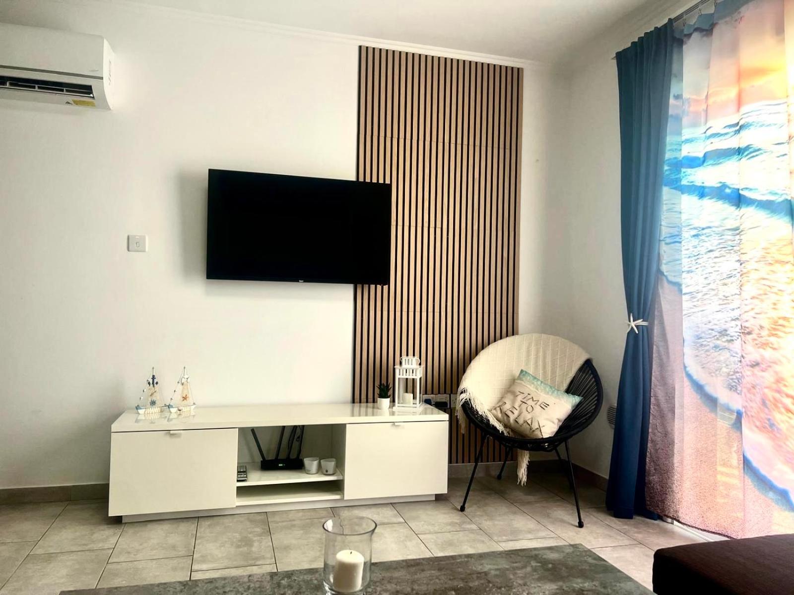 Nissi Golden Sands Apartment D01