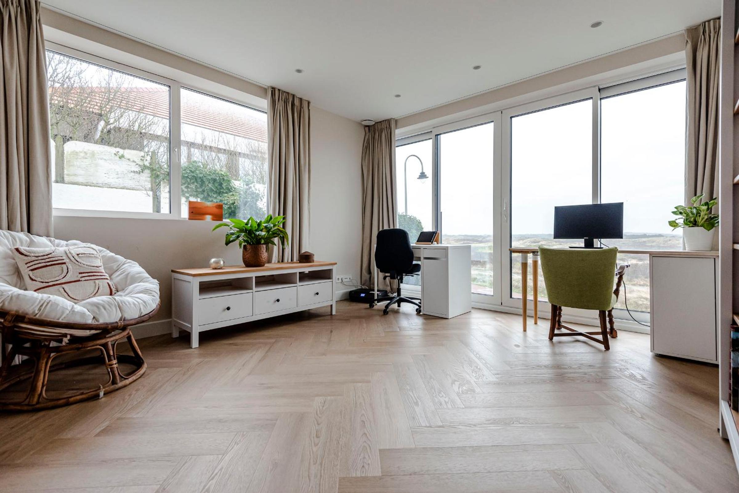 Dunefront Villa