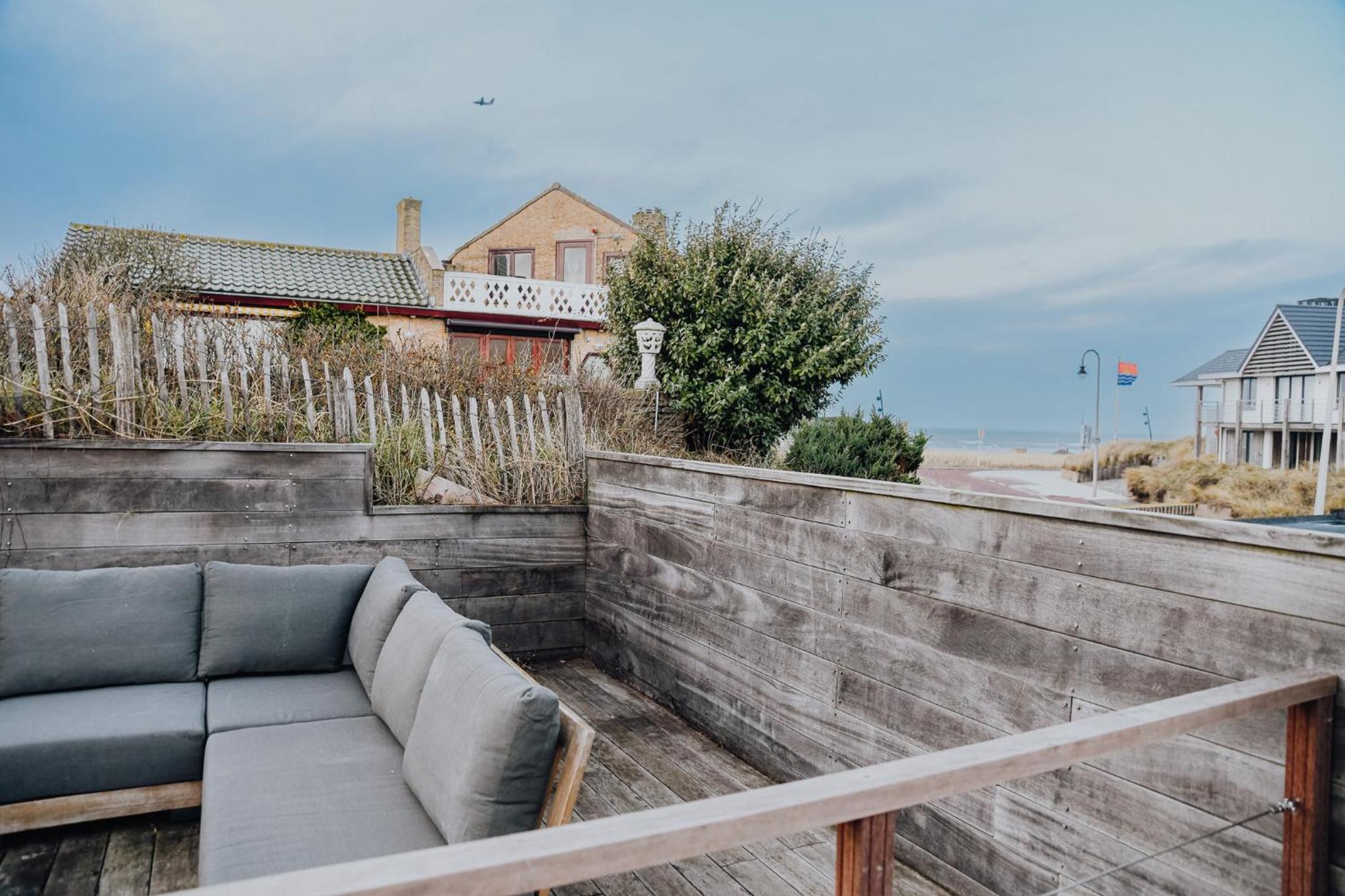 Dunefront Villa