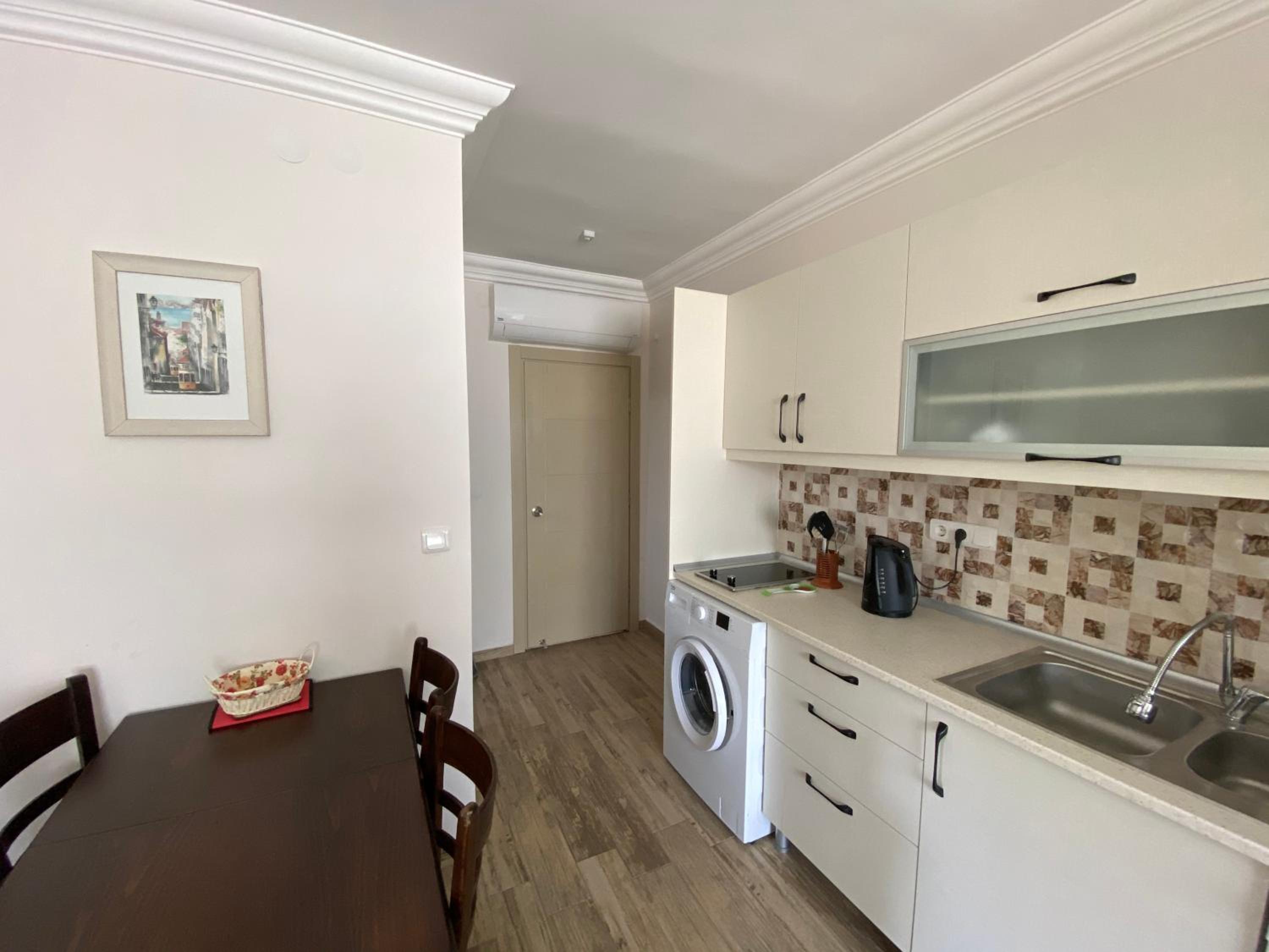 Diplomat Suites