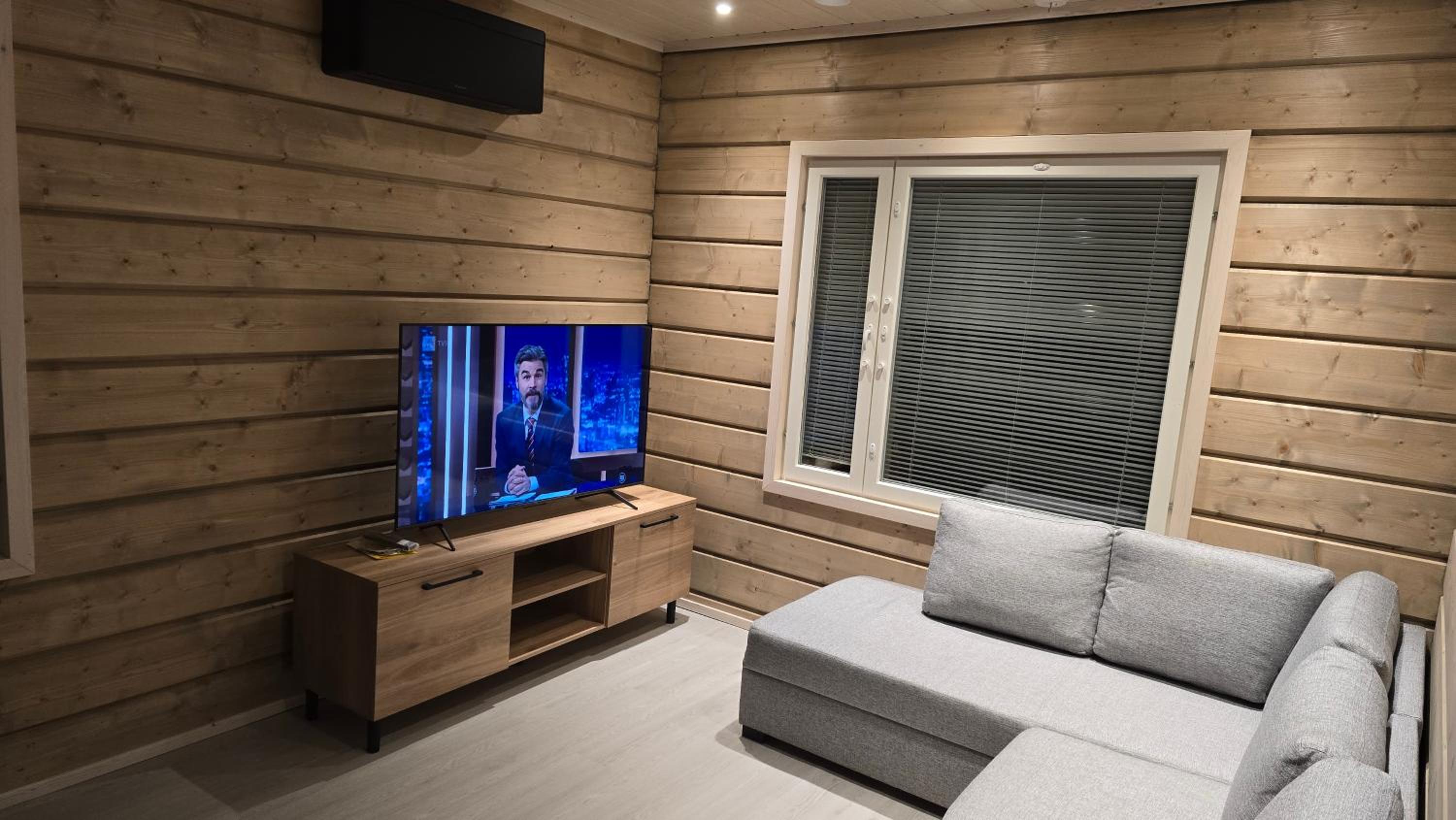 Elves Eco Design House B