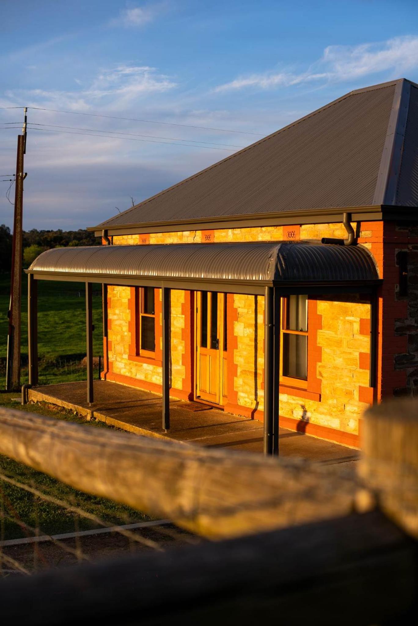 The Old Farm Cottage, Mount Torrens