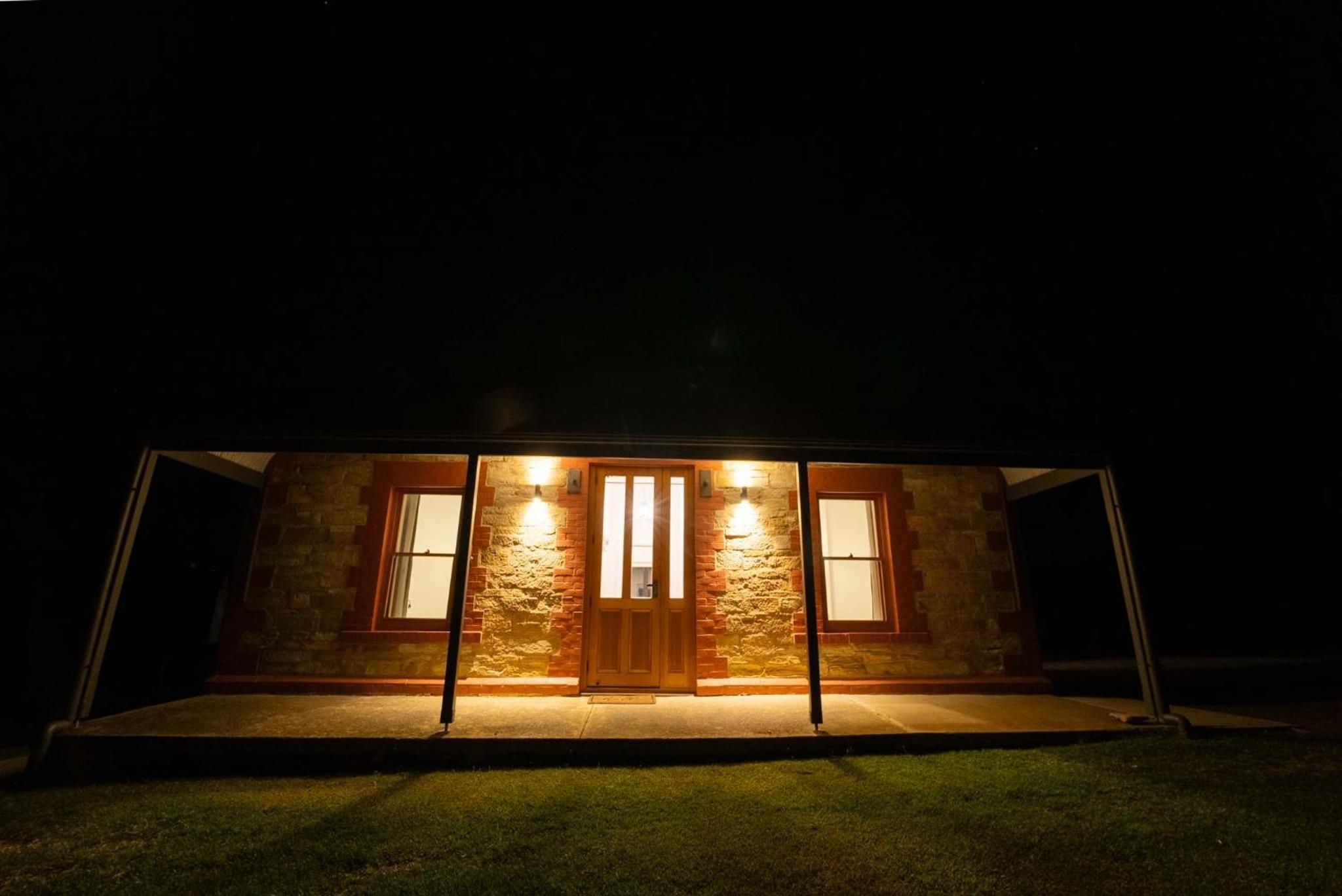 The Old Farm Cottage, Mount Torrens