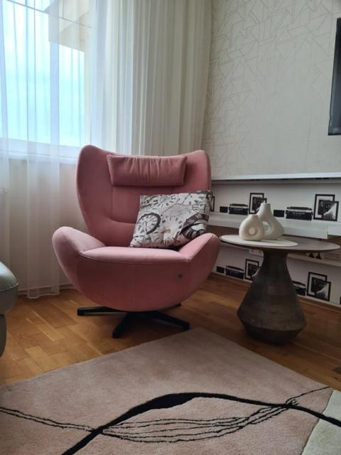 Káldy apartman free parking view 3