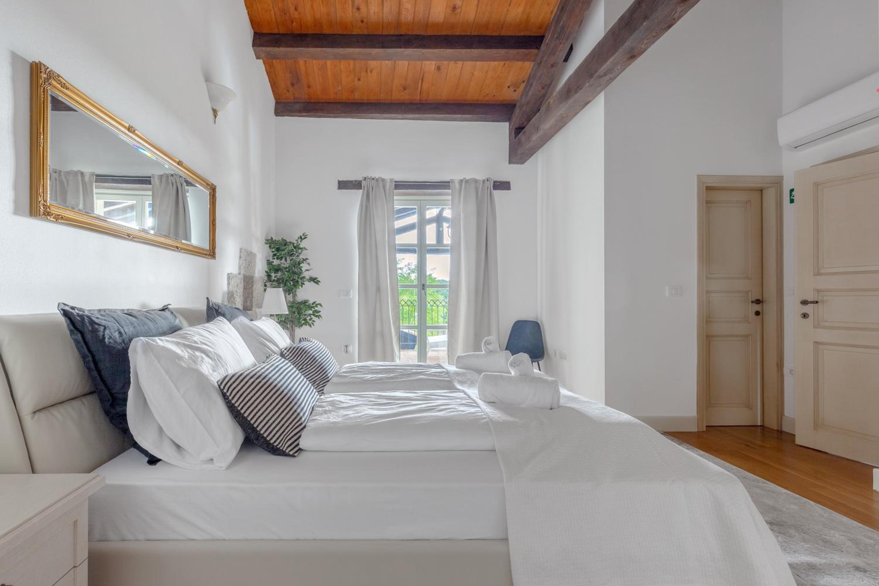 Villa Farfalla