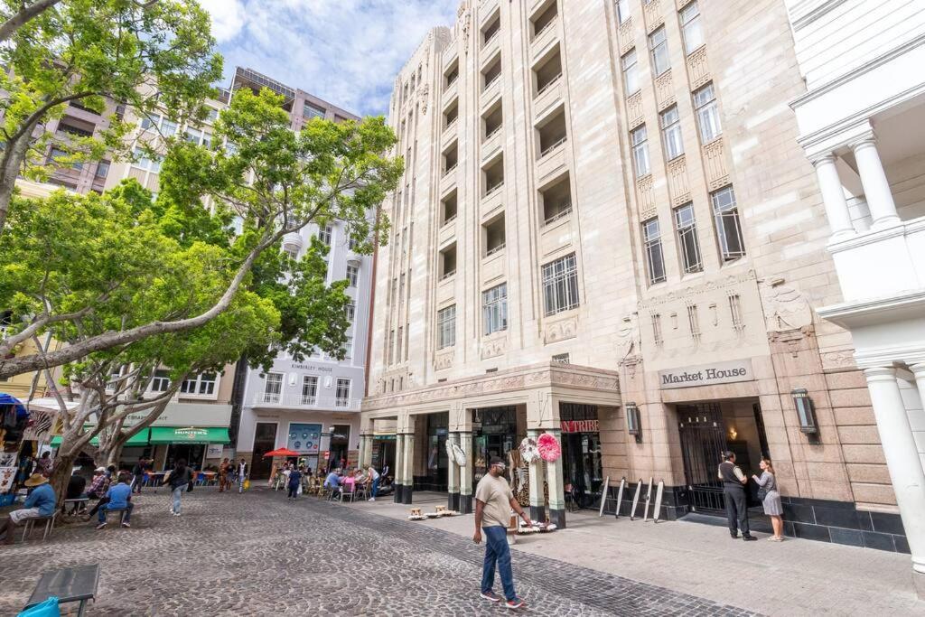 704 Market House Central CBD Location view 4