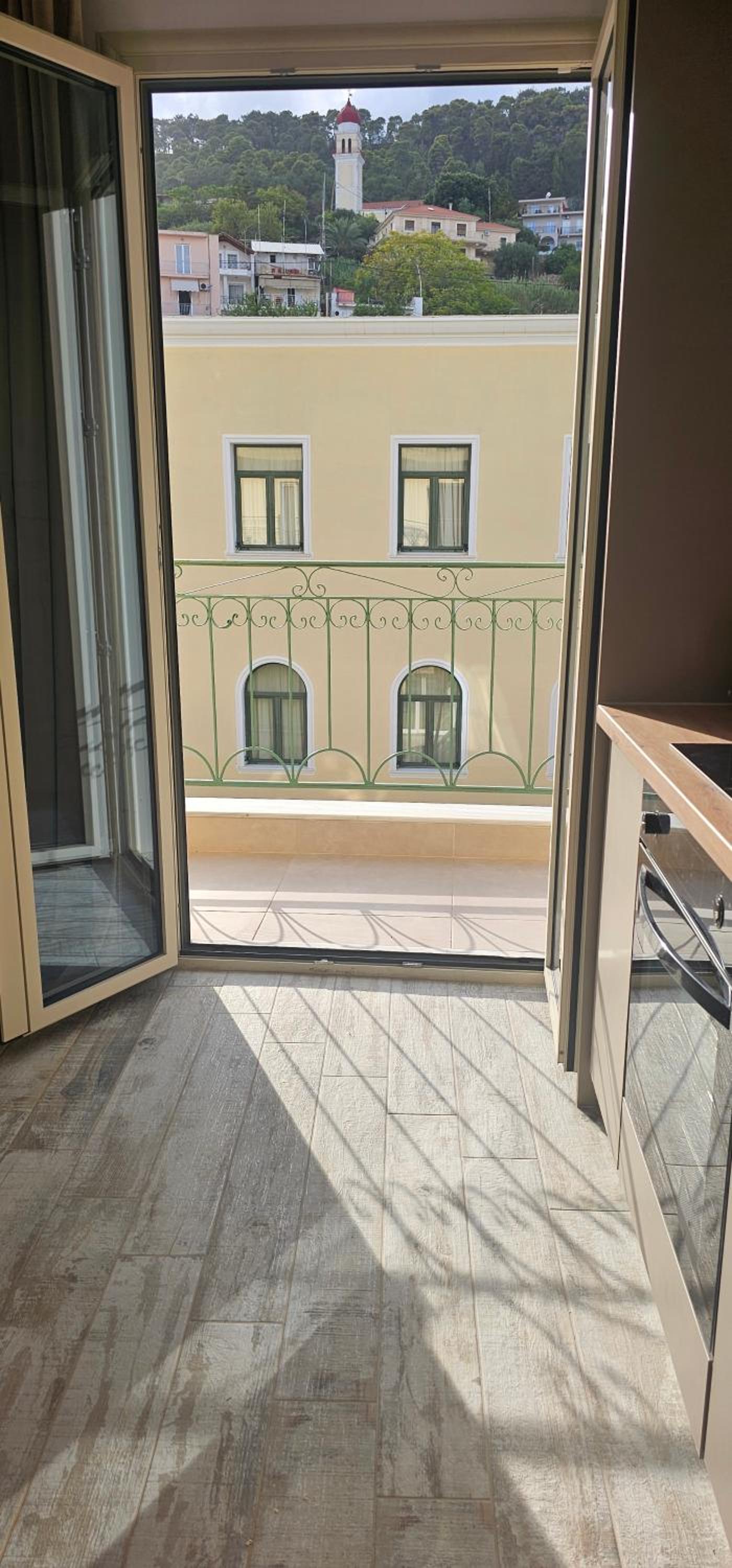 Ionion Apartment photo 2