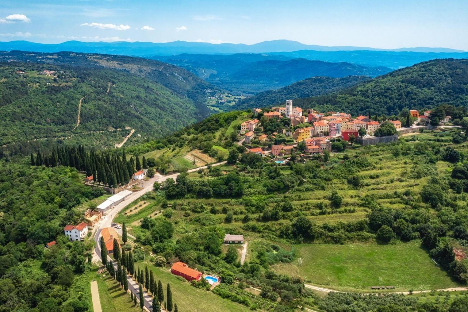 Villa Mamma Mia by Villsy view 2