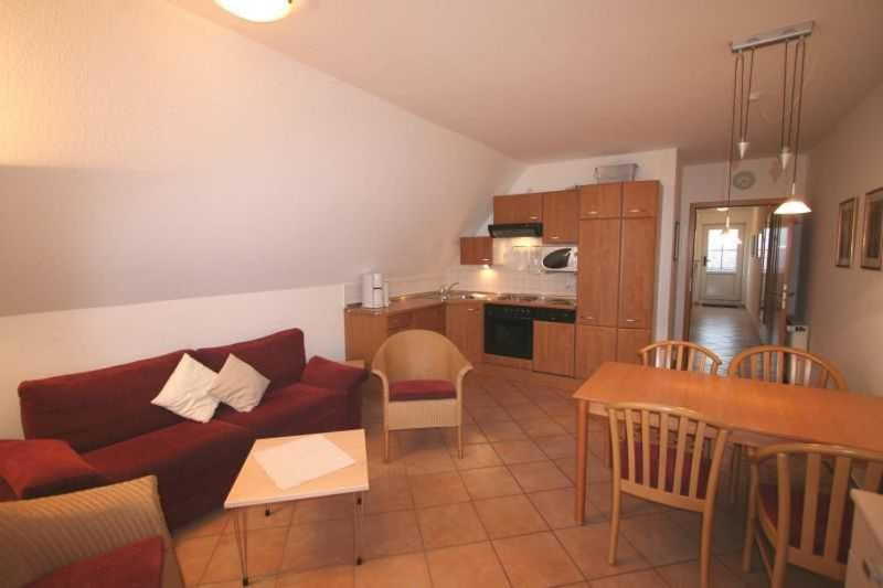 Seepark Burhave Reetdachhaus 2