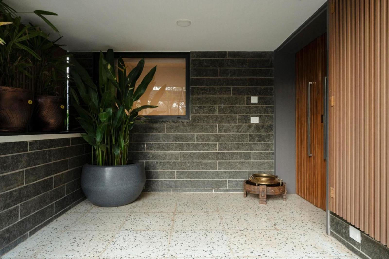 Redhomex Rest Ashored 6BHK Villa