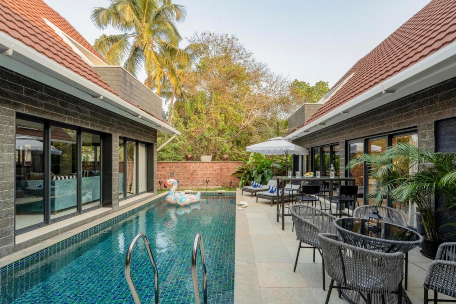 Redhomex Rest Ashored 6BHK Villa