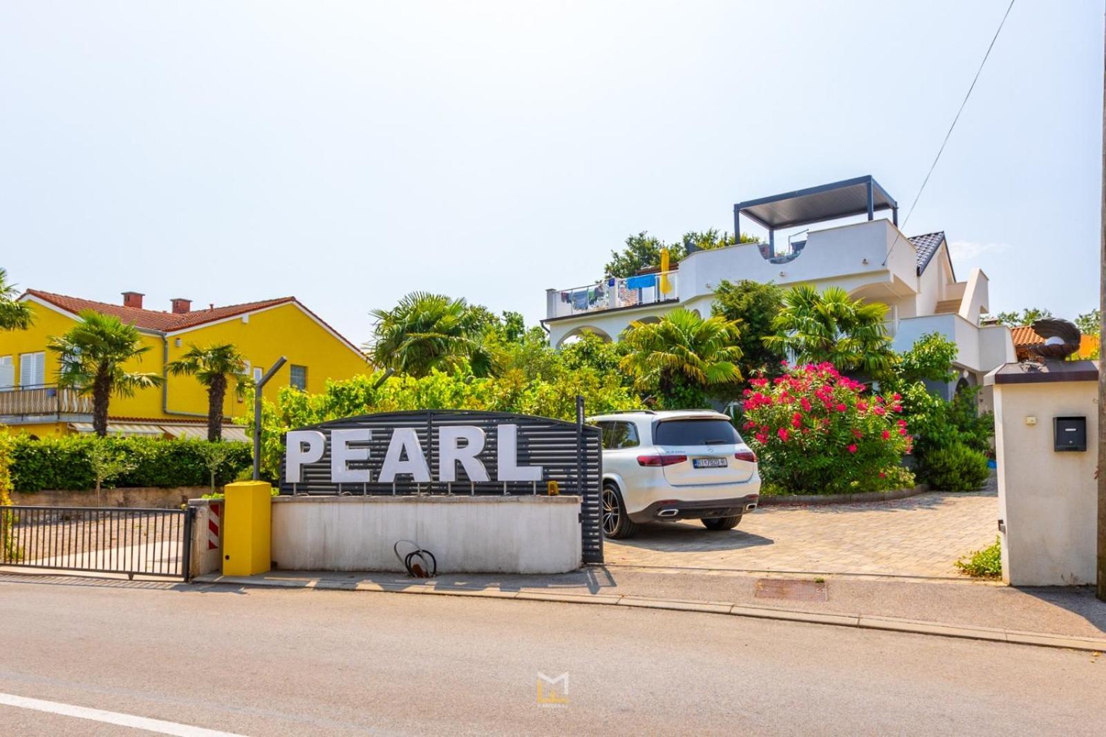 Apartments Perla