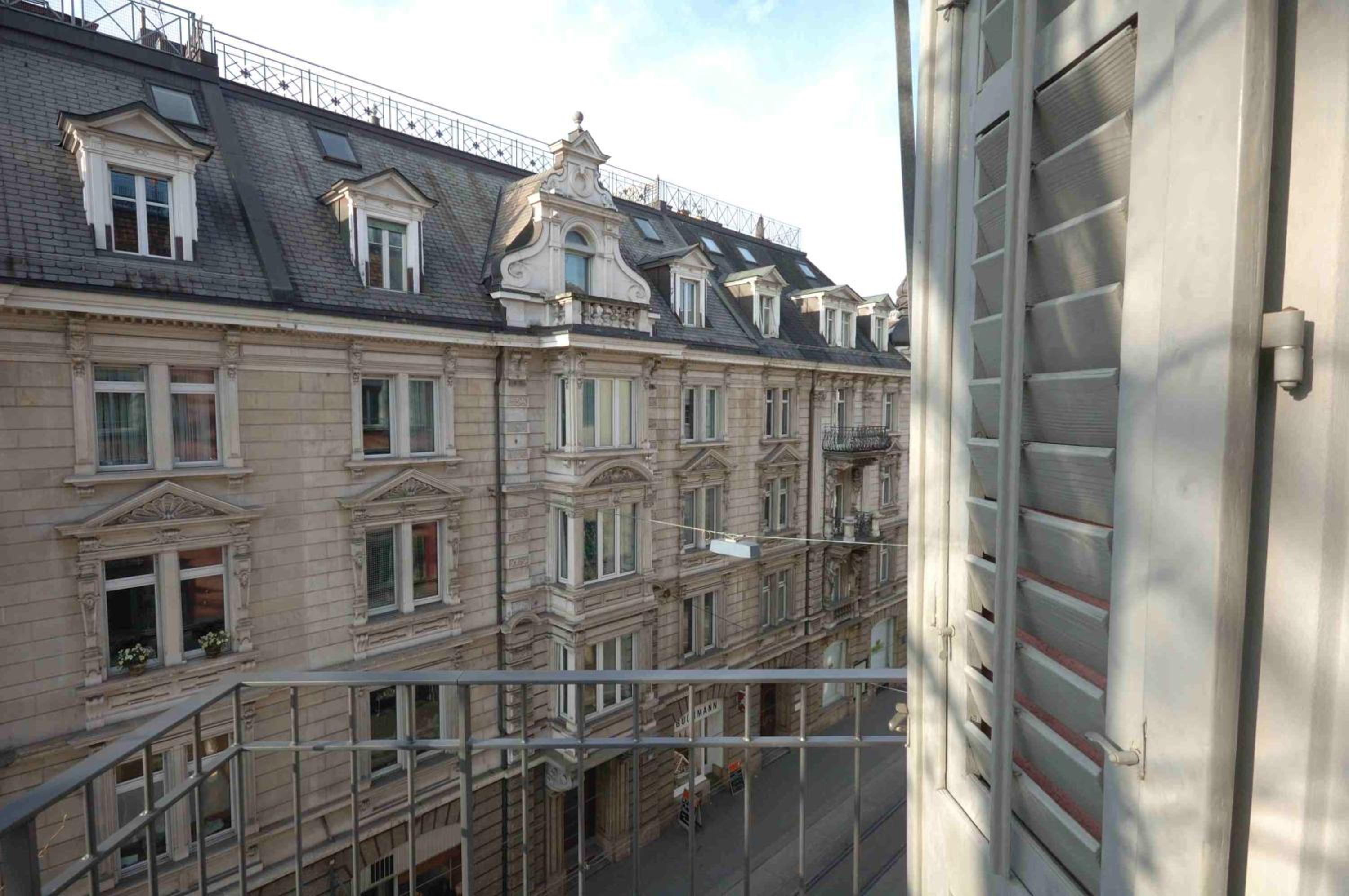 EXECUTIVE 3BR near Opera - PABS 4