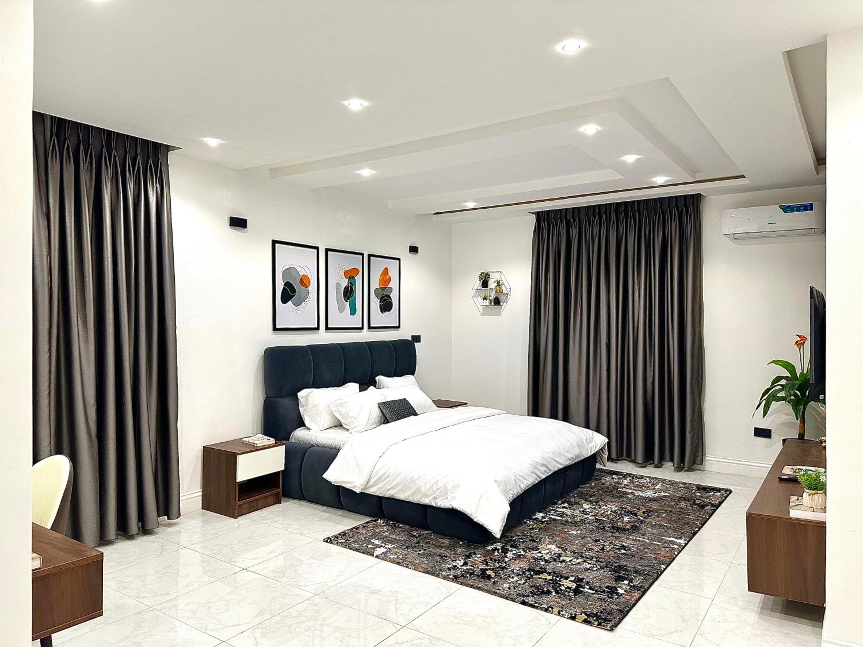 Tokyo Apartment