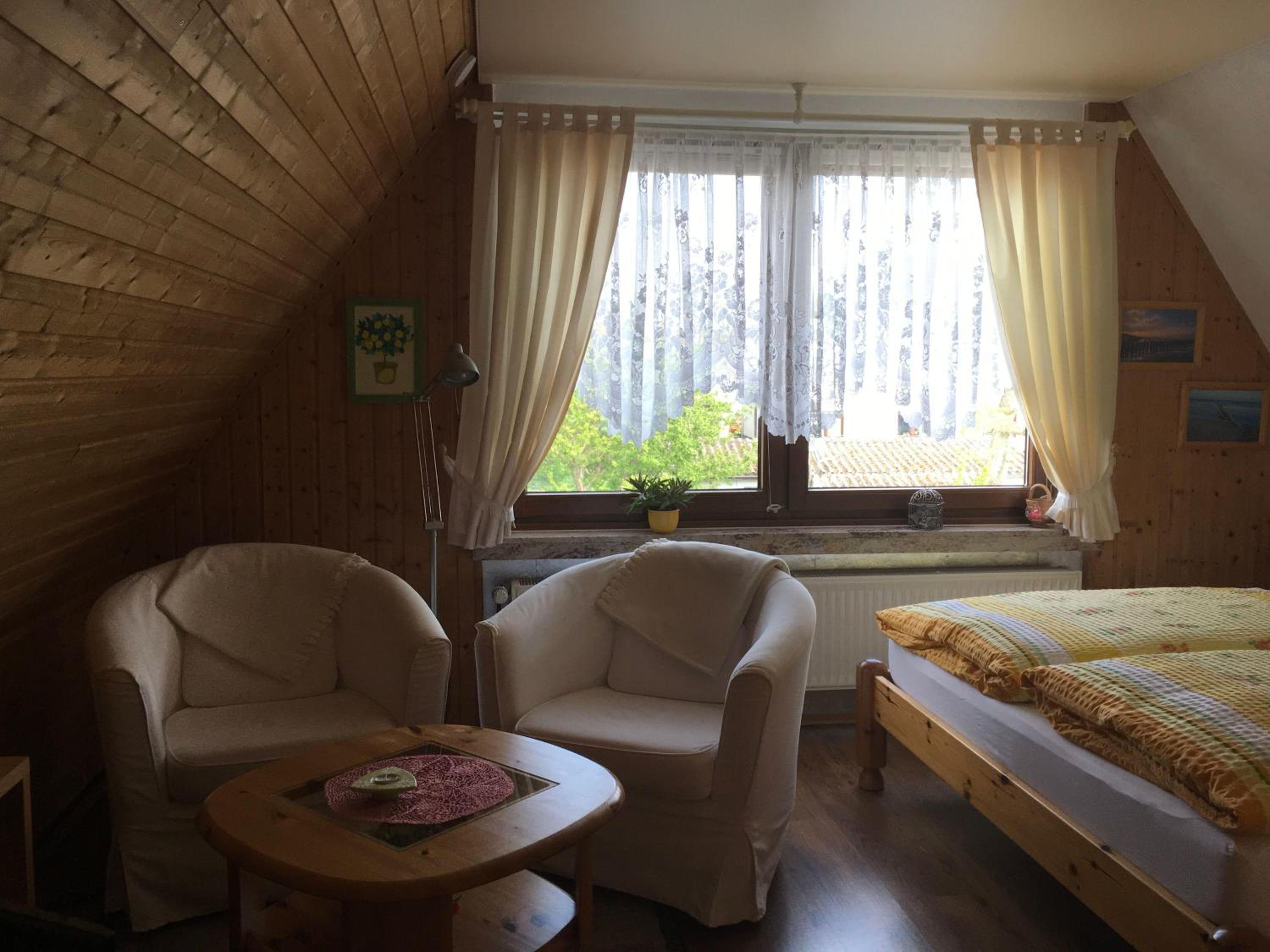 Gemuetliche-Ferienwohnung-in-Zingst