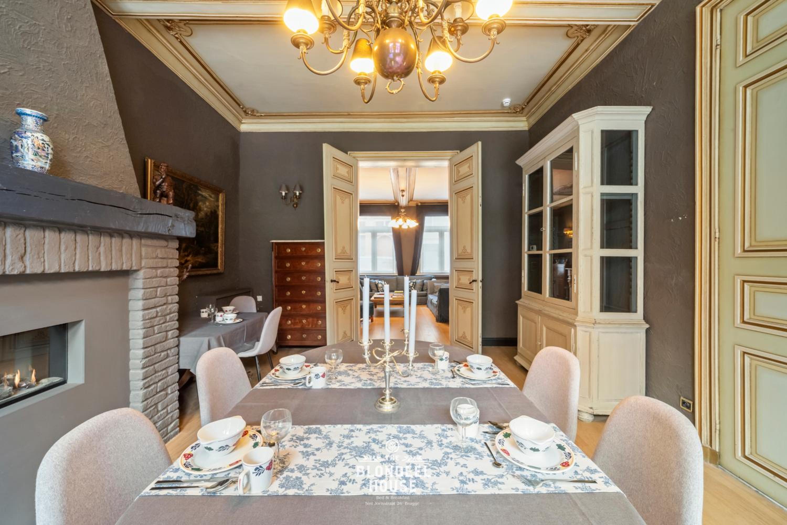 Bed & Breakfast The Blondeel House Brugge center