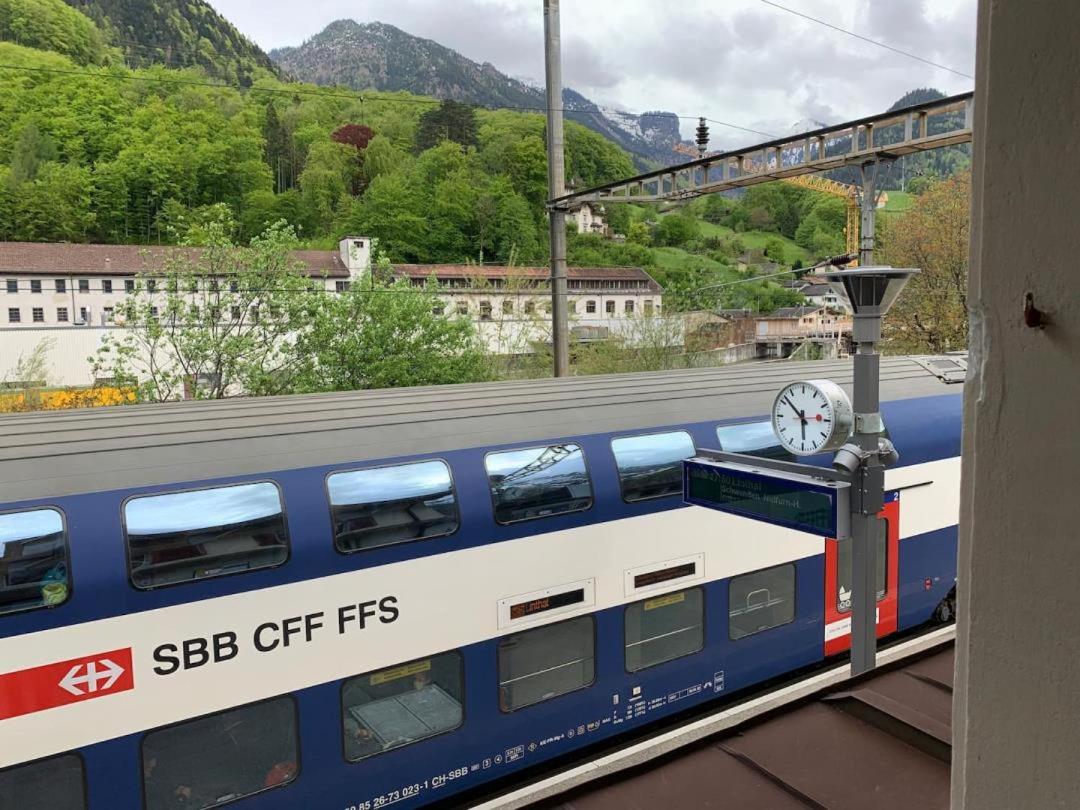 Revier schlicht und bahnsinnig