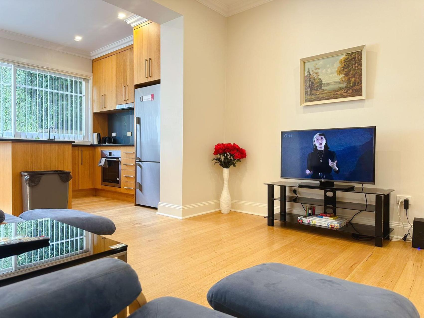 City Breeze BNB