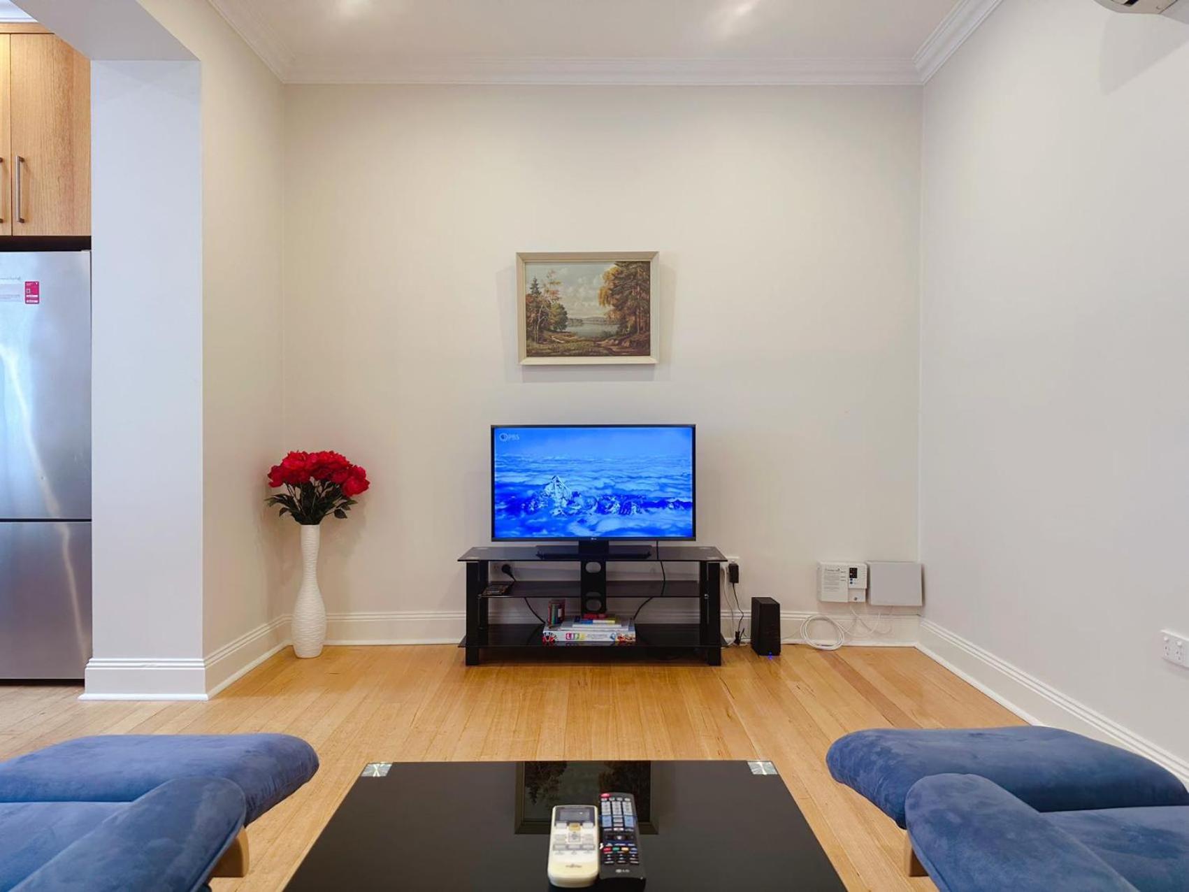 City Breeze BNB