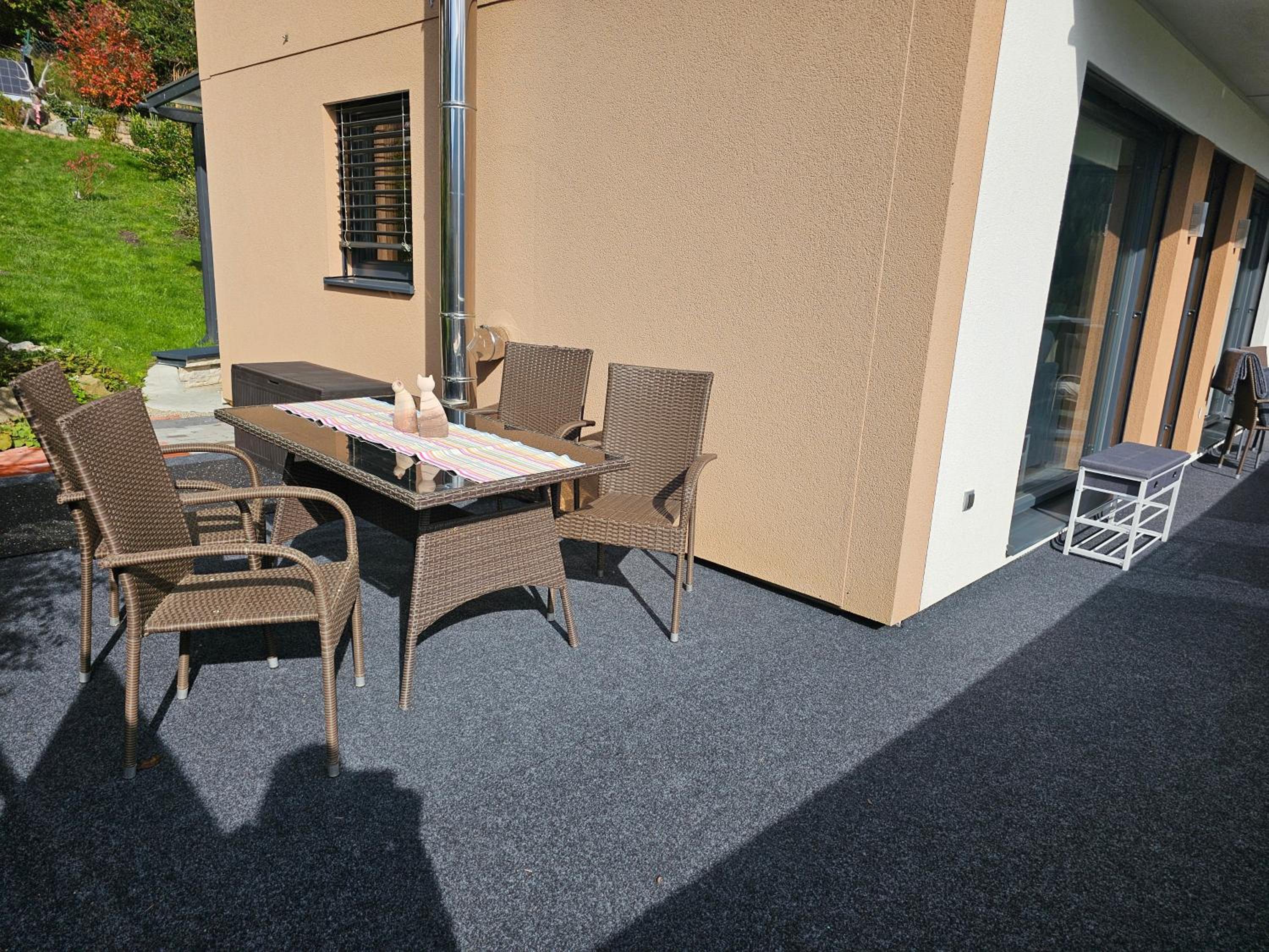 HET Lounge