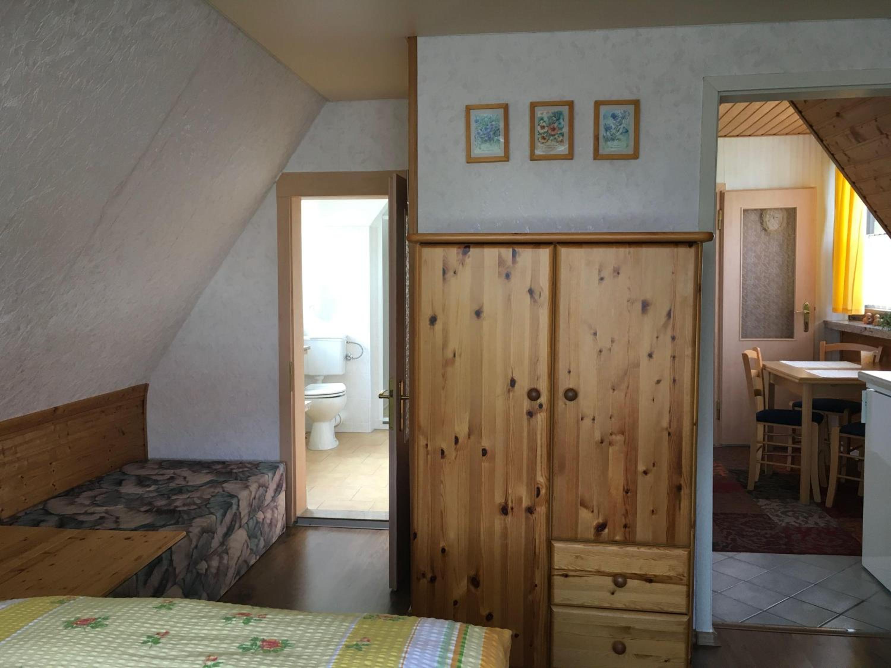 Gemuetliche-Ferienwohnung-in-Zingst