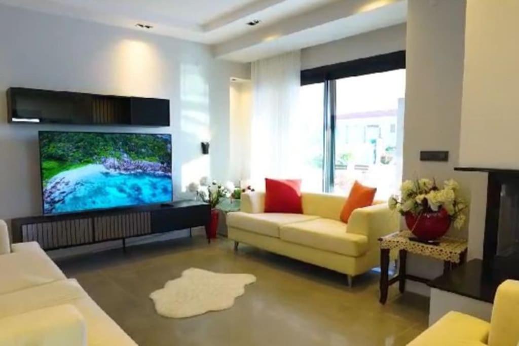 Efe Delux Çeşme Ovacık'ta Lüx Villa
