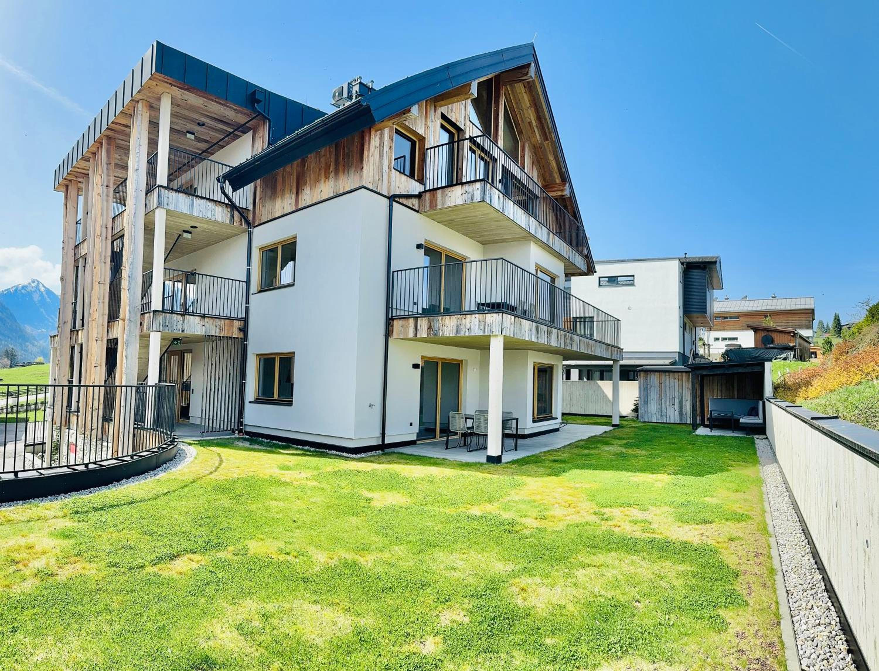 Chalets Almadel by Schladmingurlaub