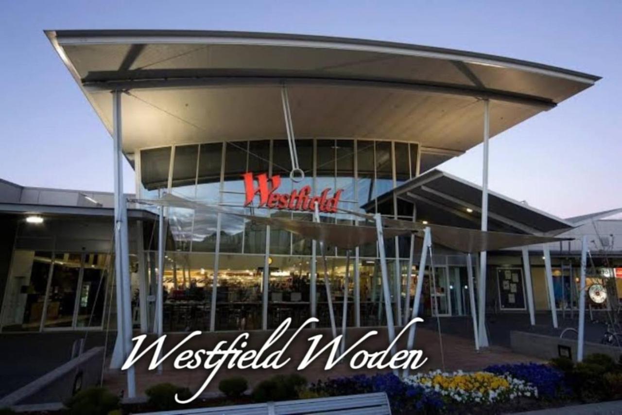 Modern Homy 1B1B APT Pool Gym Cinema Westfield Cafe