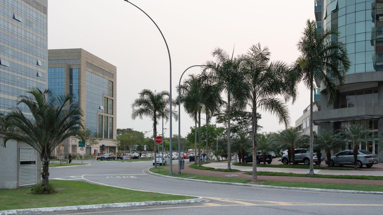 Apto com otima localizacao na Barra da Tijuca RJ
