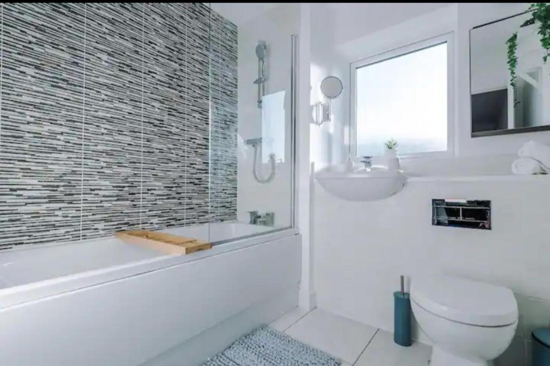 Manchester Oasis Retreat - 4 Bedroom House