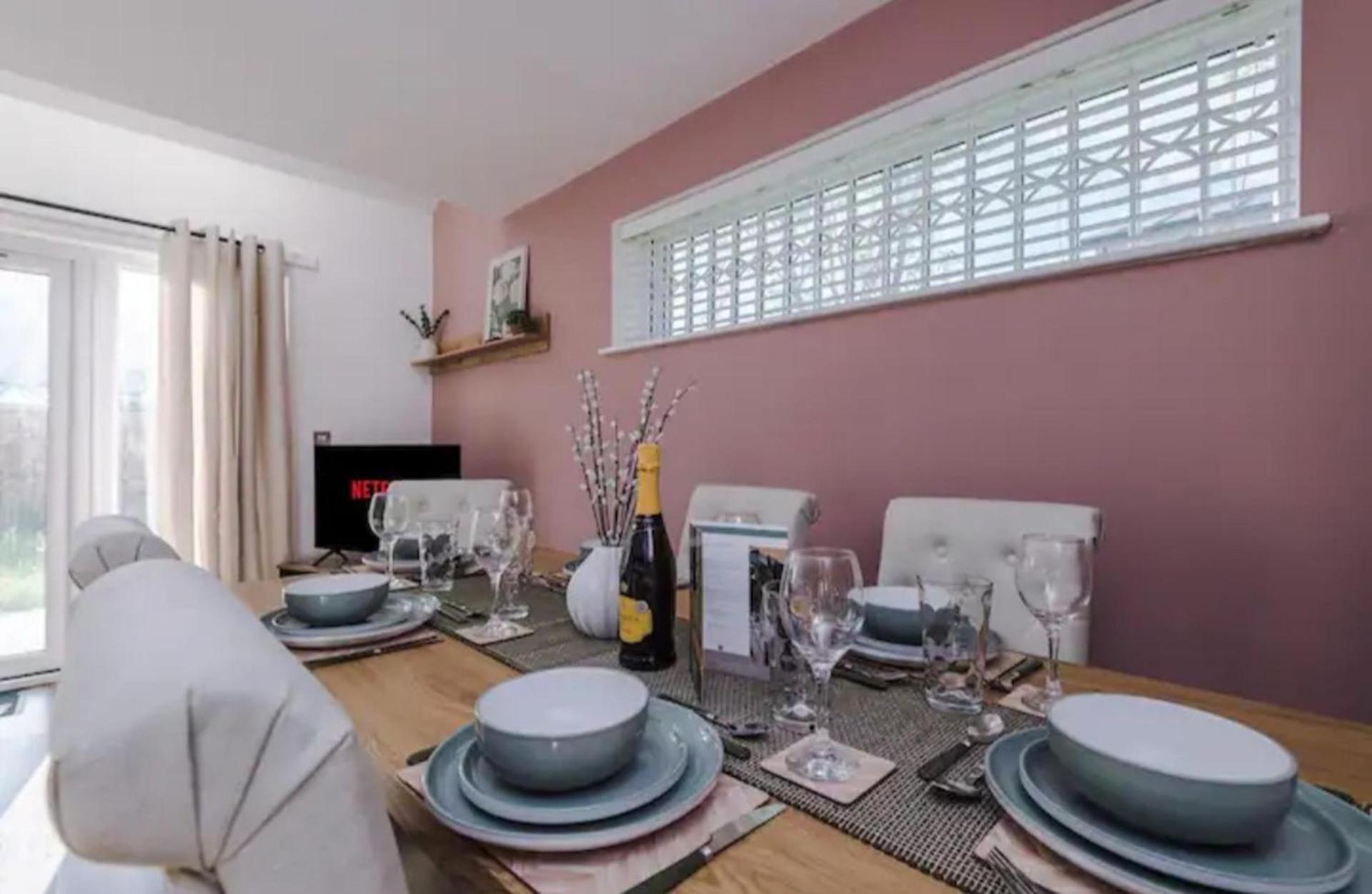 Manchester Oasis Retreat - 4 Bedroom House