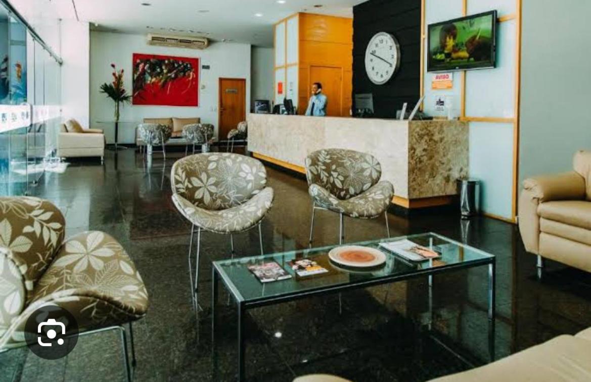 Flat no Arrey Executive 906