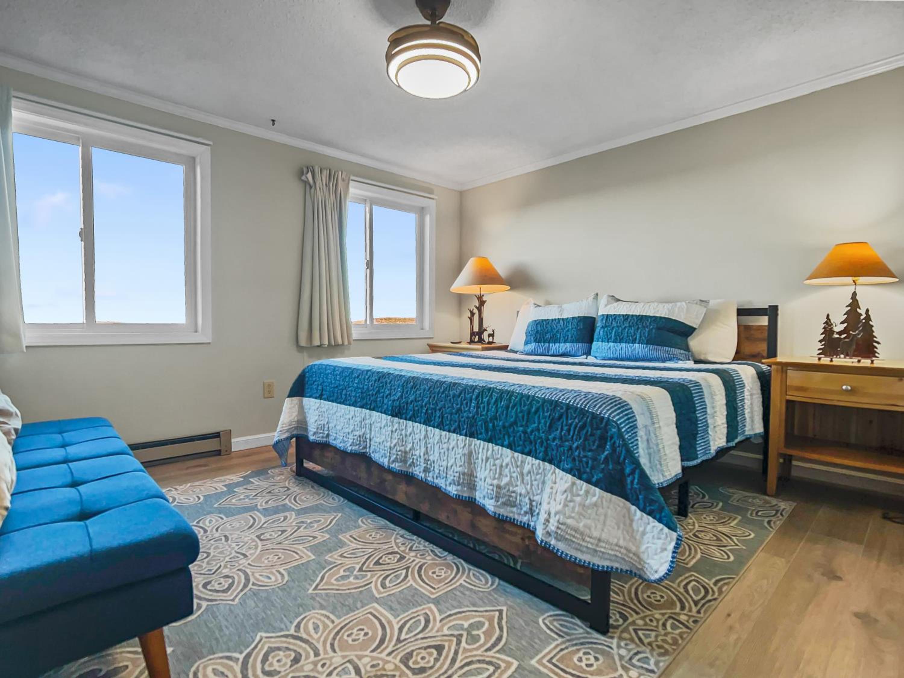 ML190 Peace Tranquility Sleeps 8 Washer Dryer WiFi Parking view 2