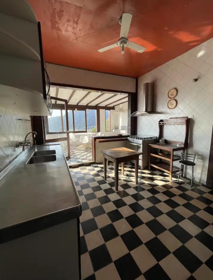 Casa alto padrão Joa