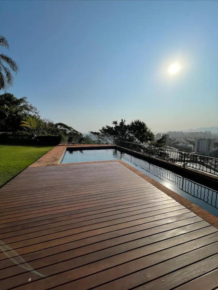 Casa alto padrão Joa
