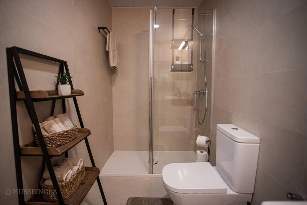 Malaga Skyline Suite with Pool - Floor 26 - Free Parking