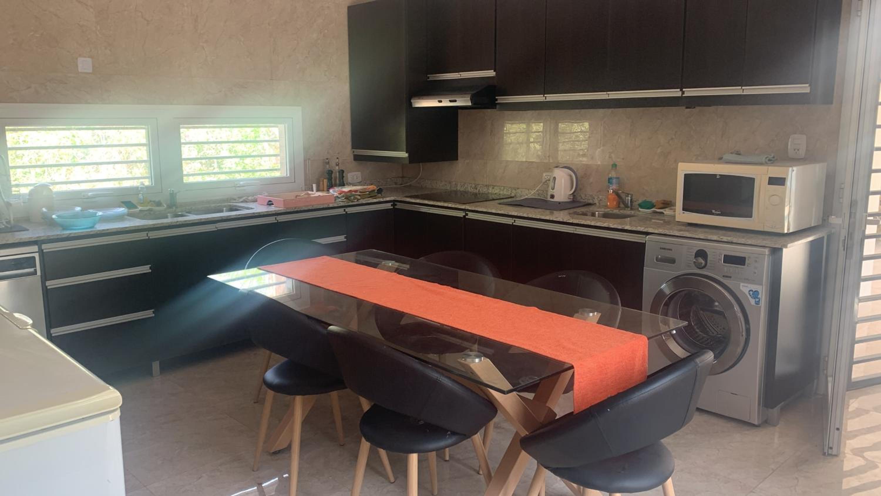 Casa en Yanda, sobre Ruta Nacional 9, a minutos Estadio Único