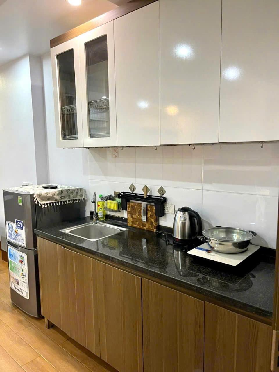 Ann Studio, bacony, kitchen