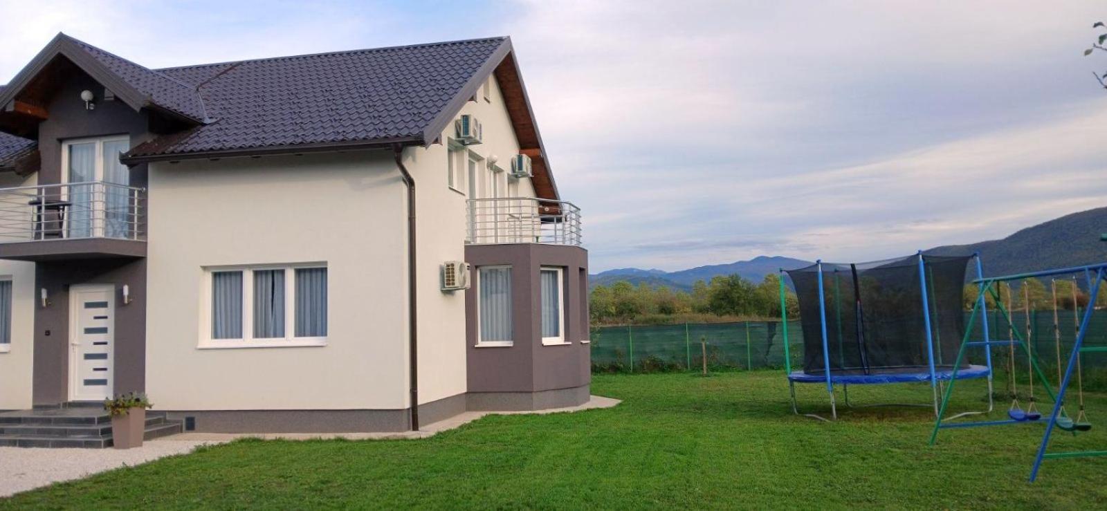 Villa 'Whispering Pines' Ilidža