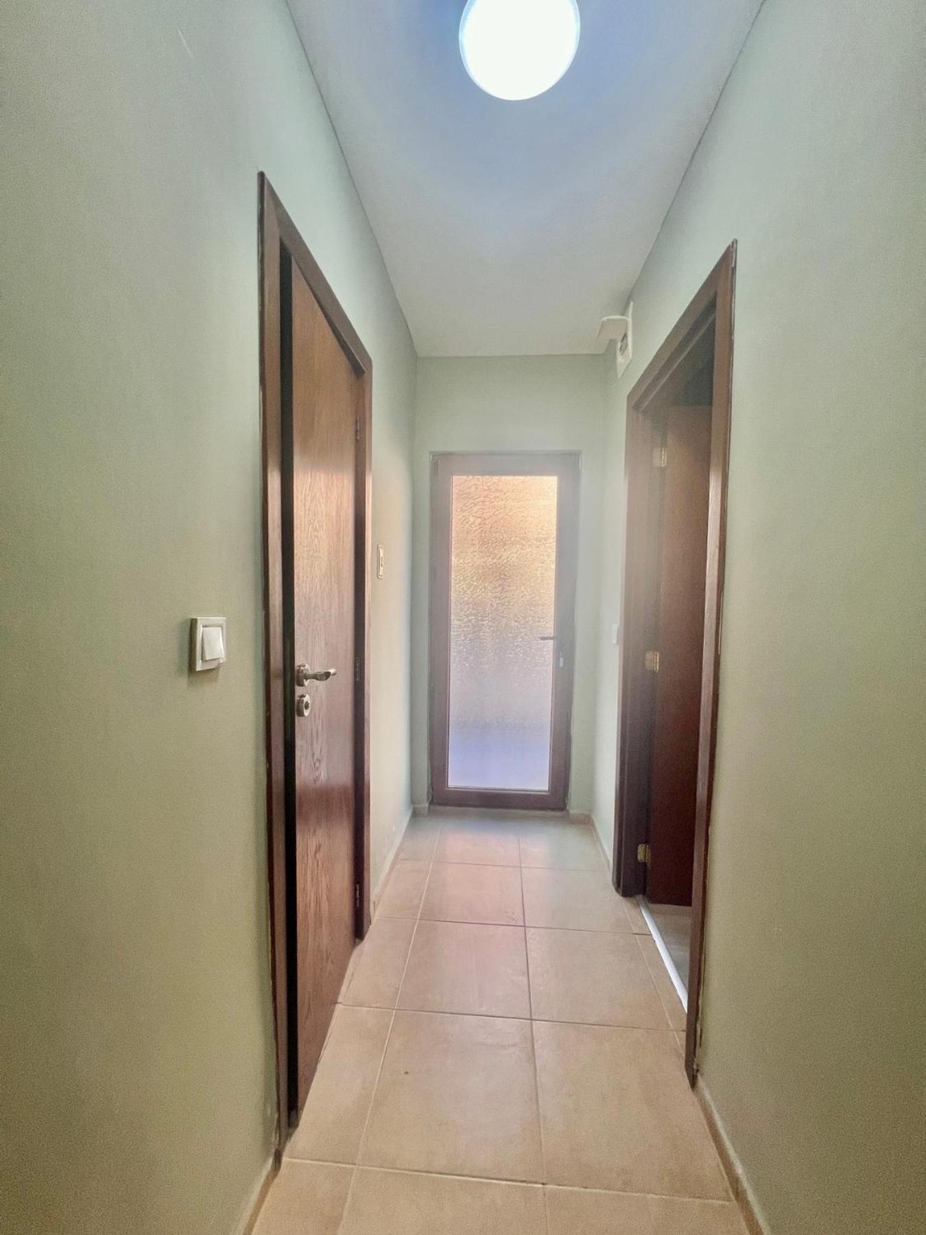 Kiara Apartments