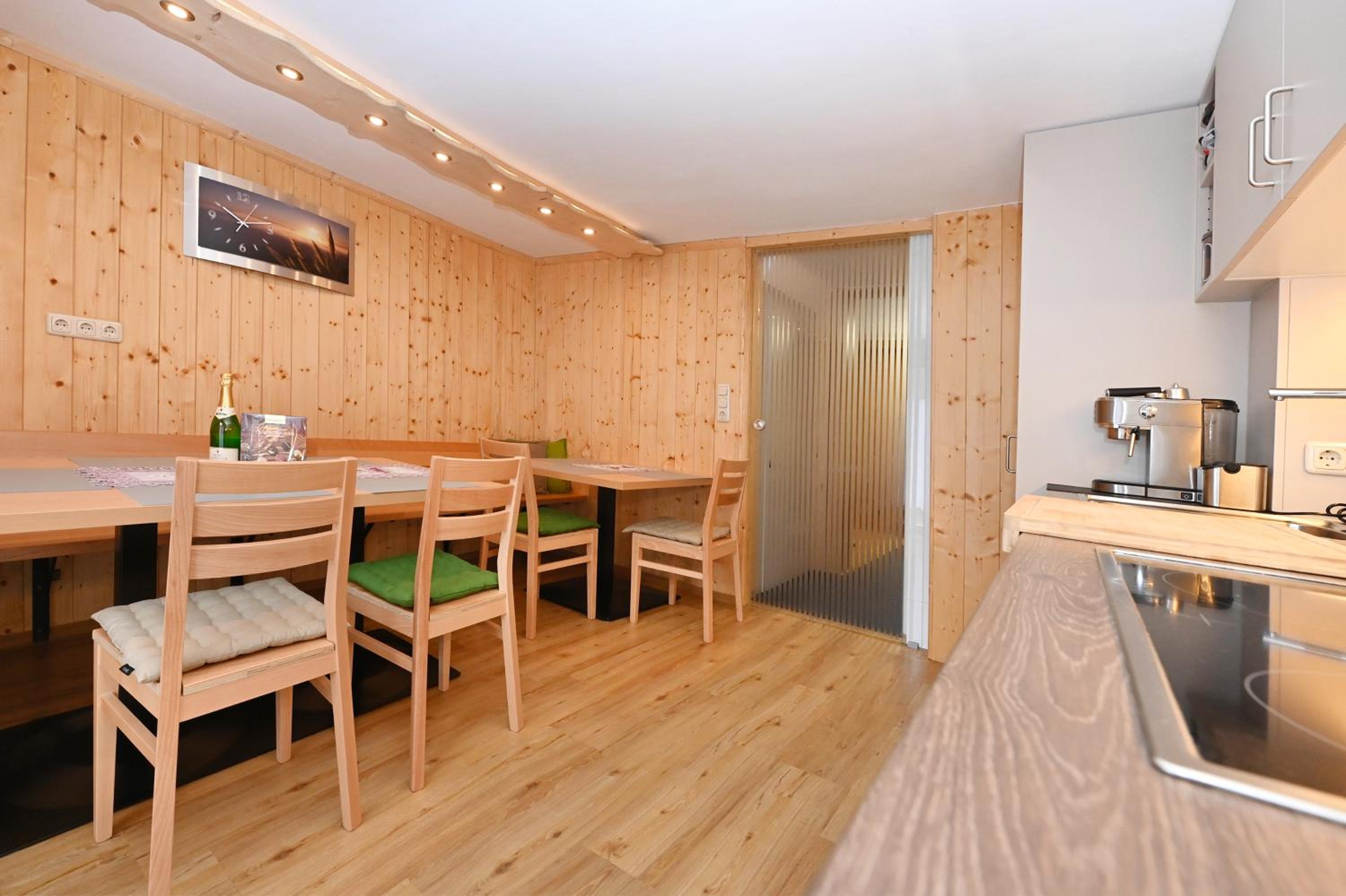 Ferienhaus-Pfeifer, eu