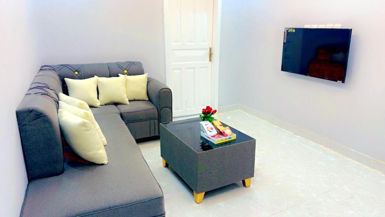 Madinah Apartments towlan view 3