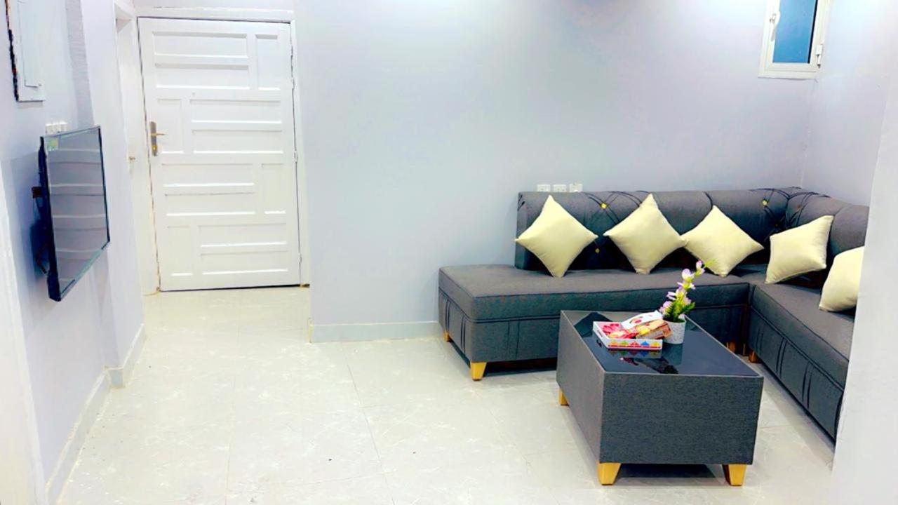 Madinah Apartments towlan view 4