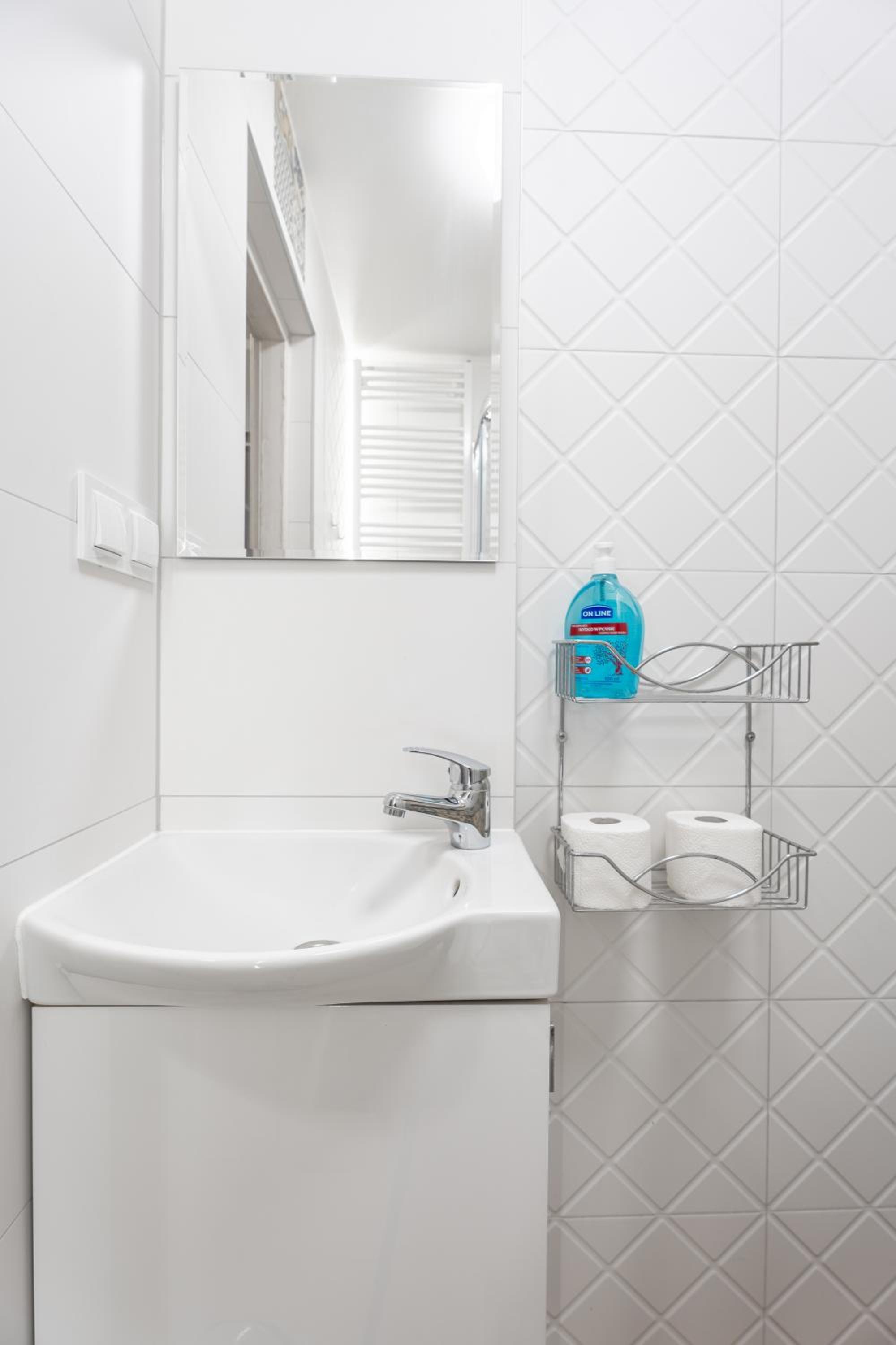 Apartament Centrum 32m2 Kłodzko - Przyjaciół Ziemi Kłodzkiej - Spokój, Cisza, Bliskość Atrakcji, photo 8