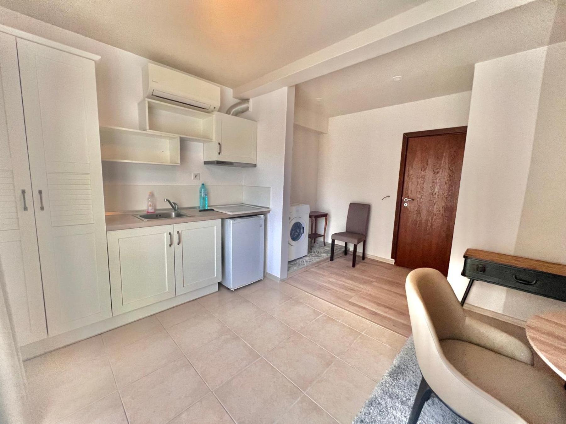 Kiara Apartments