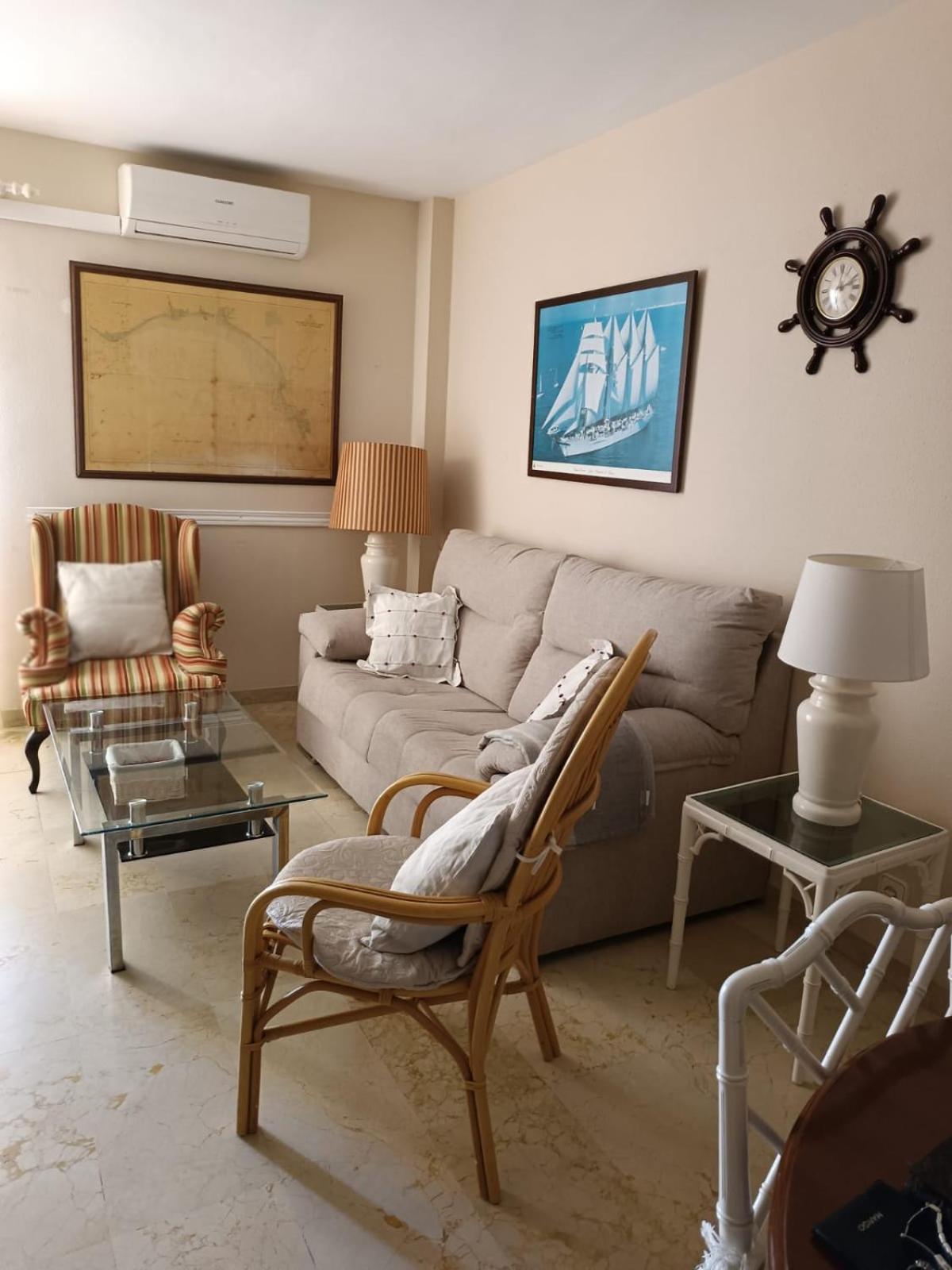 Apartamento Playa del Cristo Estepona