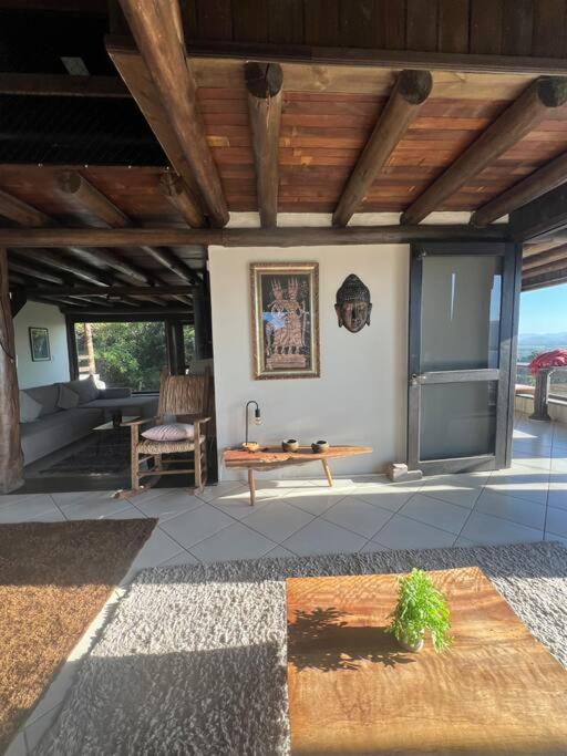Casa Lakshmi- Alto Padrão com Vista Encantadora