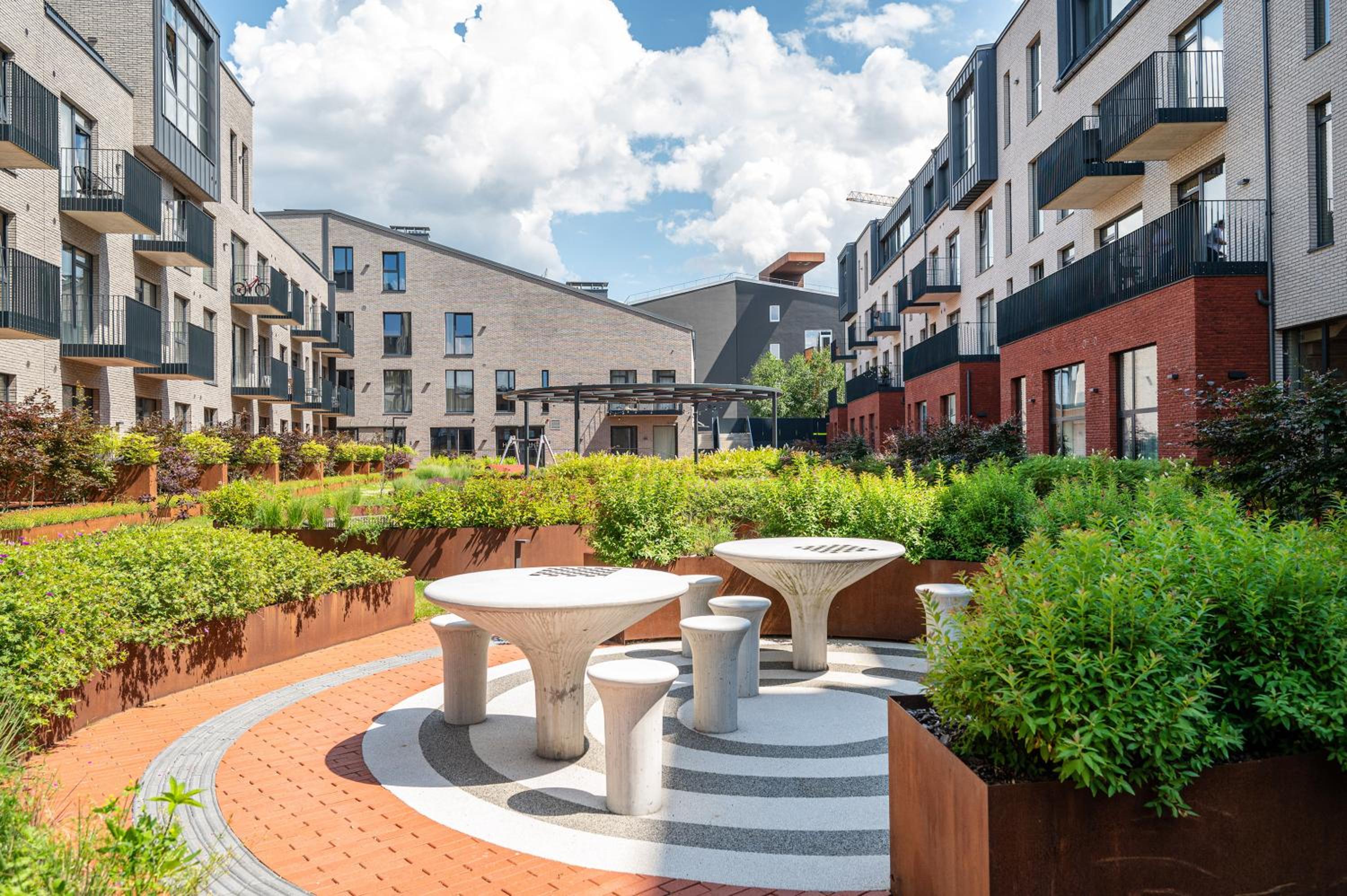 Photo 75