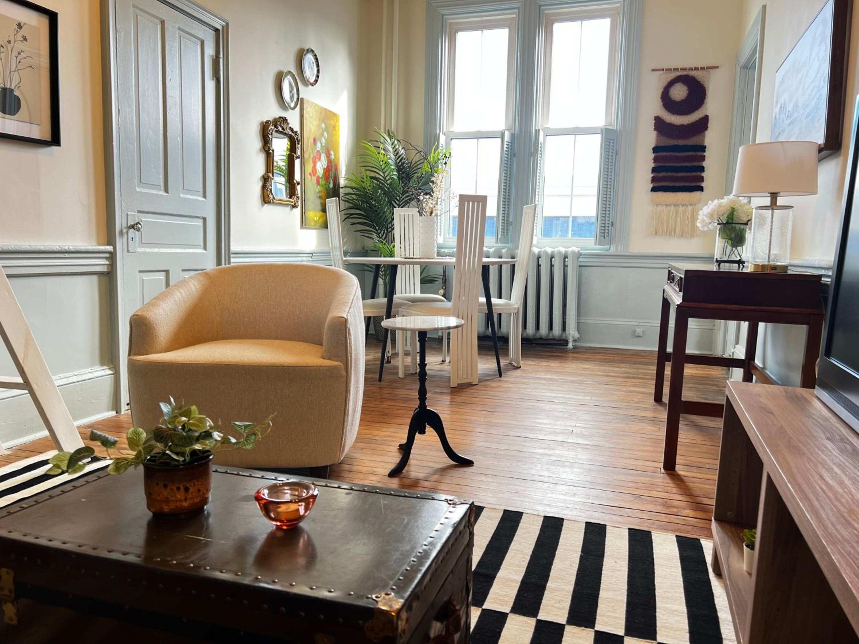 Stylish Living at Inglis Heritage, Unit C